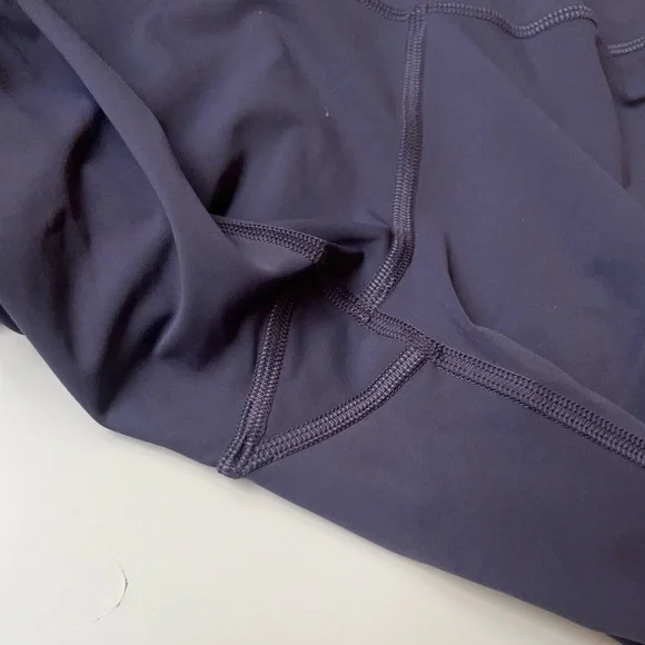 Wunder Under Nulux High rise Tight 25” - Picture 4 of 5